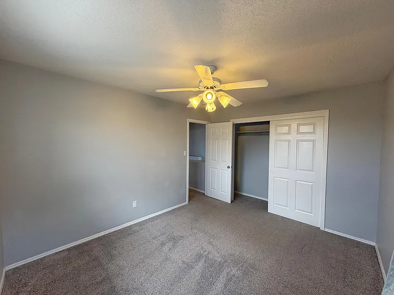7300 Tricia Rd NE — Photo 33