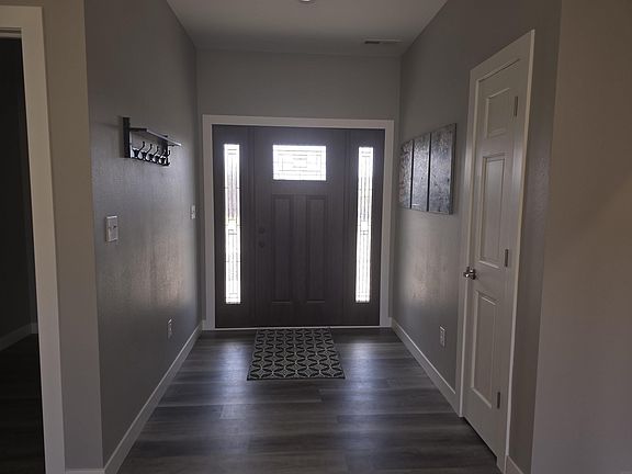 2nd image of 2372 Shagbark Lane Rd