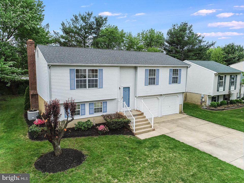 1st image of 226 Landau Way