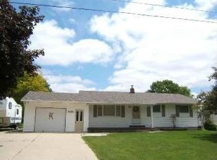 6181 S Martin Dr, Durand, MI 48429