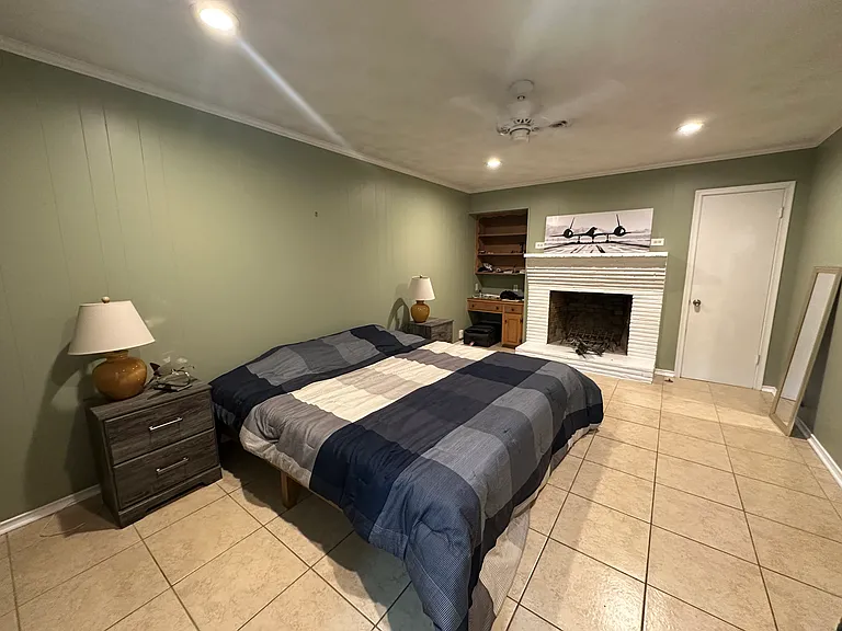 Den that can work as third bedroom with second bath just outside the room