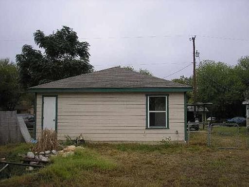 2nd image of 4831 JOHN VICTOR ST
