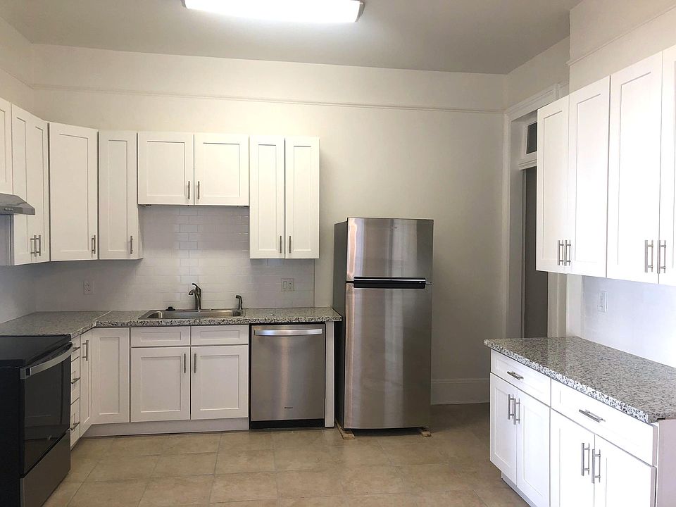 1st image of 3603 Canal St #B