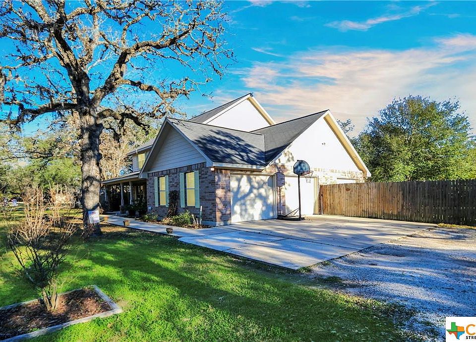 7901 Old Highway Rd, Inez, TX 77968 Zillow