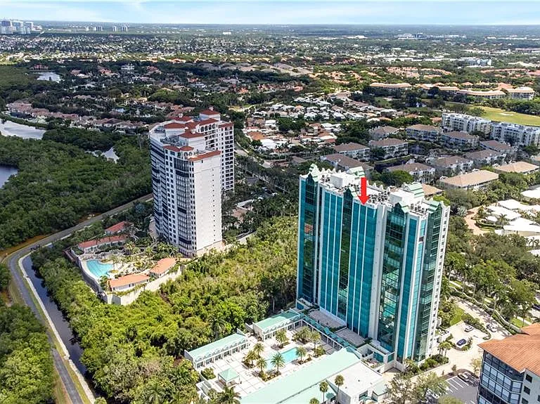 7515 Pelican Bay Blvd #Penthouse D — Photo 47