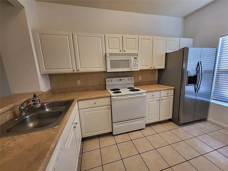 4961 NW 43rd Ave #107 — Photo 22