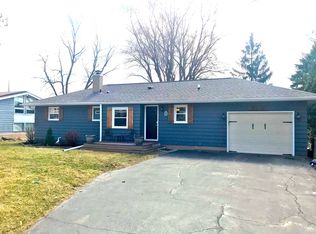 5105 Flambeau Rd, Madison, WI 53705