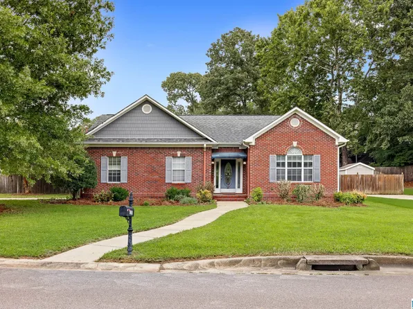 1250 Rowan Springs Dr, Leeds, AL 35094