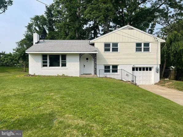 7410 Dickenson St, Springfield, VA 22150