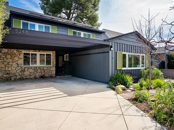 2nd image of 5248 Nagle Ave