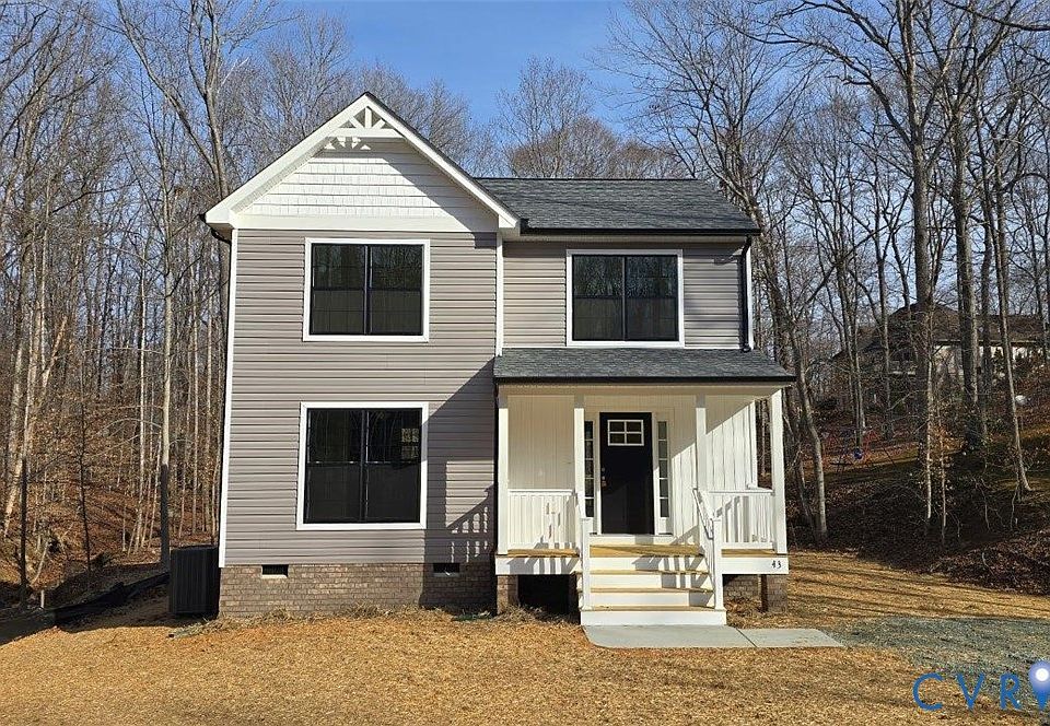 1st image of 43 Bridlewood Dr