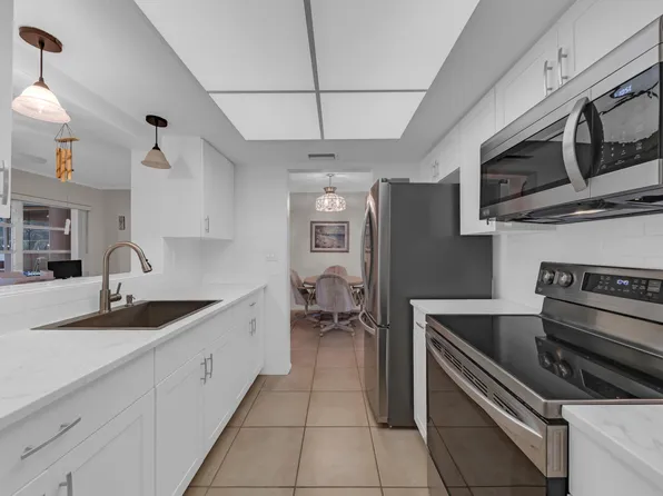 521 NW 26th Street, Pompano Beach, FL 33064