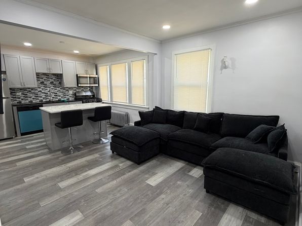 13 Mather St #2
