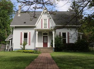 104 N Englewood Dr, Crawfordsville, IN
