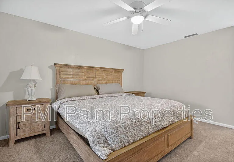 1127 E Seminole Ave #8A — Photo 15