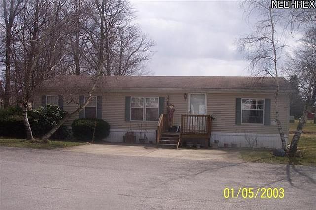 1st image of 164 Oakwood Dr