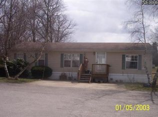 164 Oakwood Dr, Beloit, OH 44609
