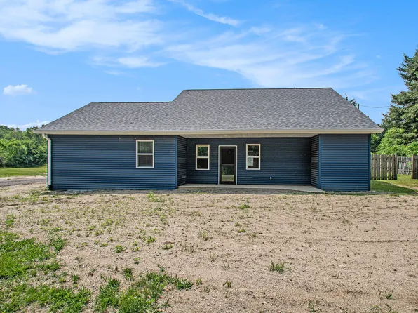 2813 Bond St, Niles, MI 49120