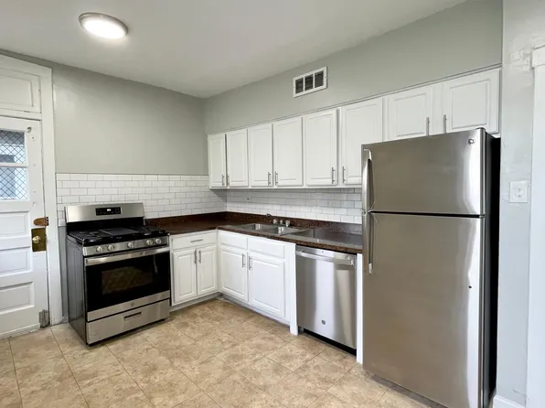 2014 W Estes Ave #1S, Chicago, IL 60645