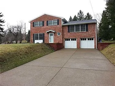 1105 Clifton Rd photo 1