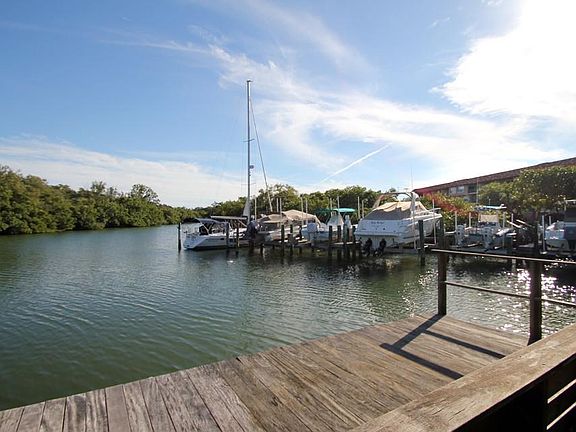 5th image of 1695 Pinellas Bayway S APT A8