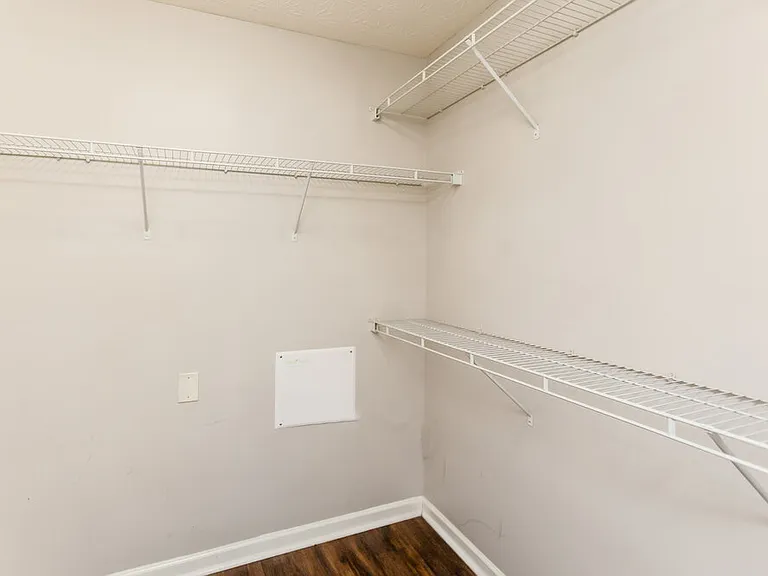 320 Arrowhead Dr — Photo 14