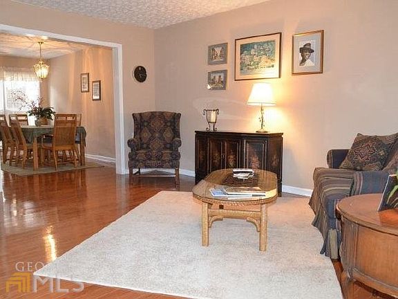5th image of 3530 Mulberry Way