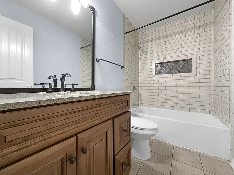 2060 Kalei Ln — Photo 38