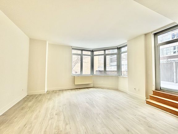 3rd image of 229 W 60th St APT 2S