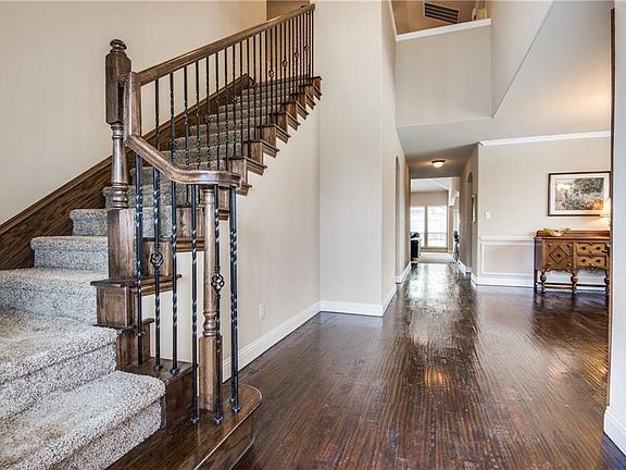 3rd image of 4308 Oxbow Dr
