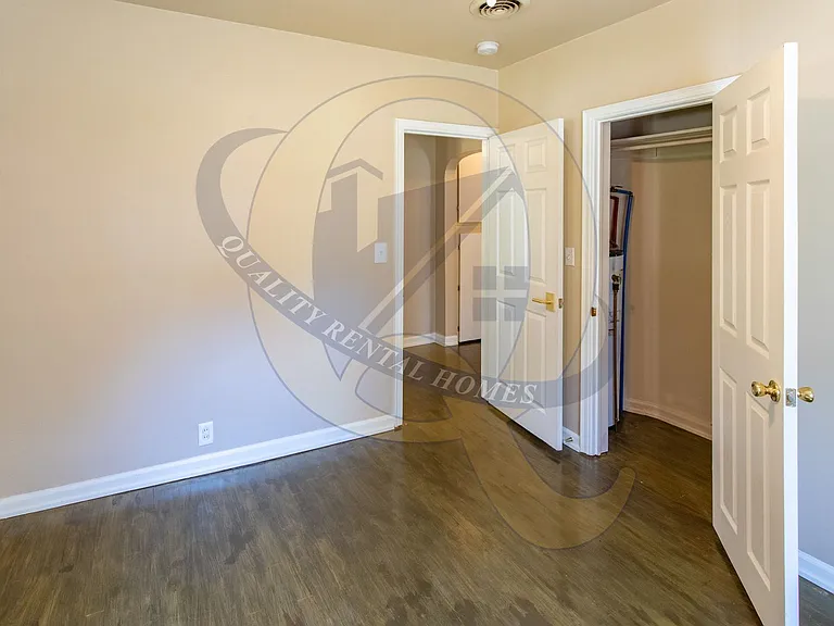 2468 Beulah St — Photo 4