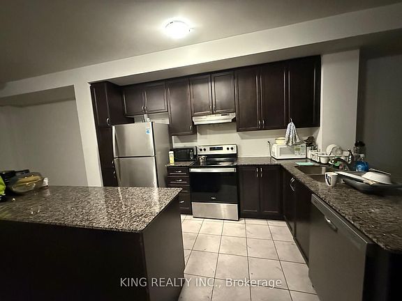 2nd image of 210 Keppel Cir