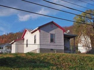 227 Rr 4, Salem, WV 26426