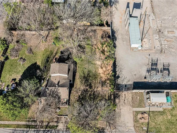 3836 Fisher St, Kansas City, KS 66103