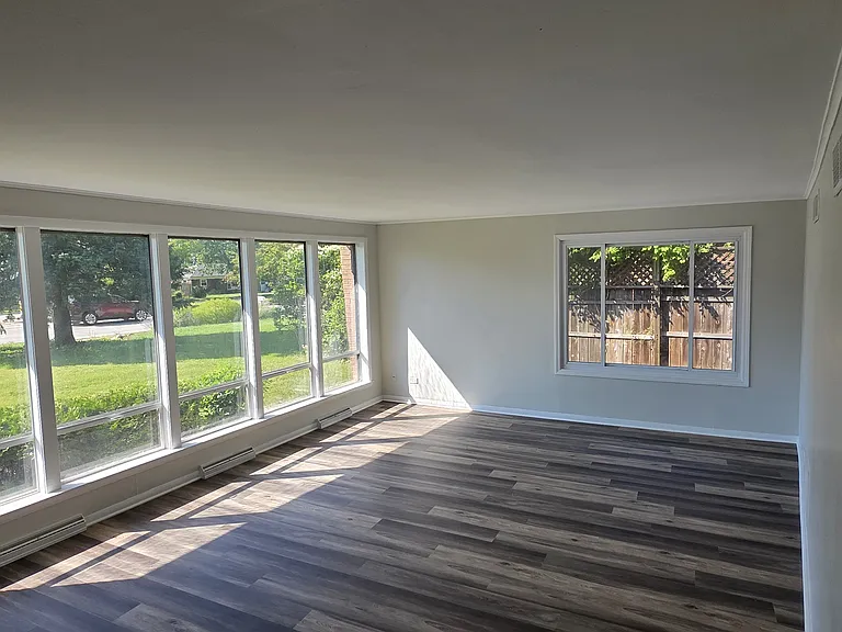 1439 S Highland Ave — Photo 7