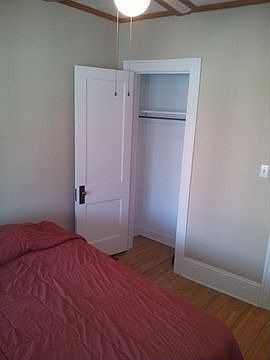 4th image of 1396 James Ave