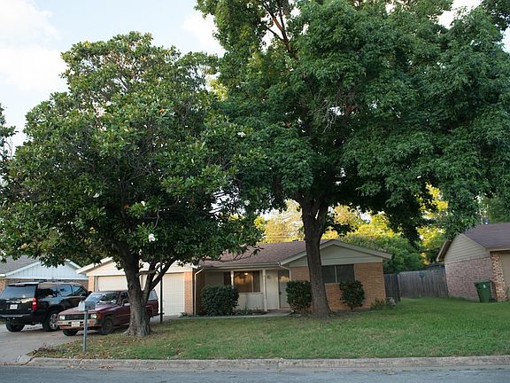 5th image of 1352 Simpson Dr