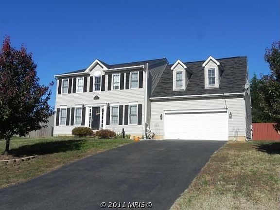 2nd image of 6005 Wickenden St
