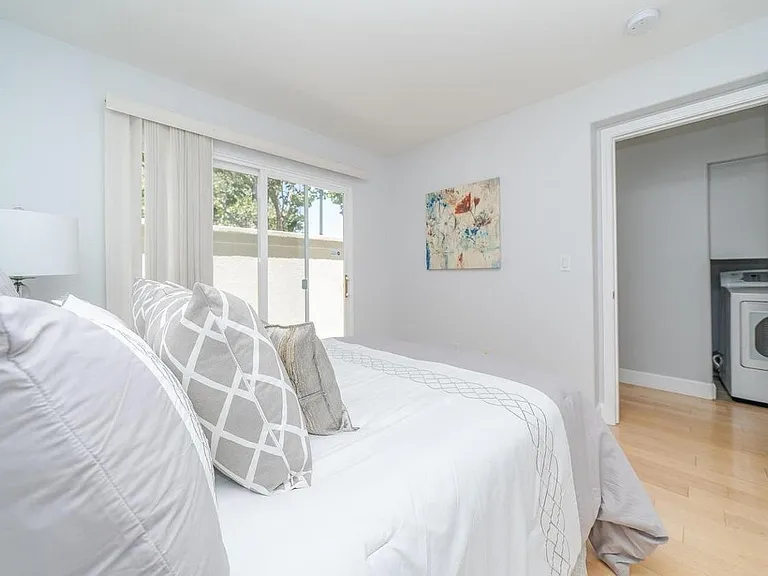 117 Serenity Pl — Photo 47