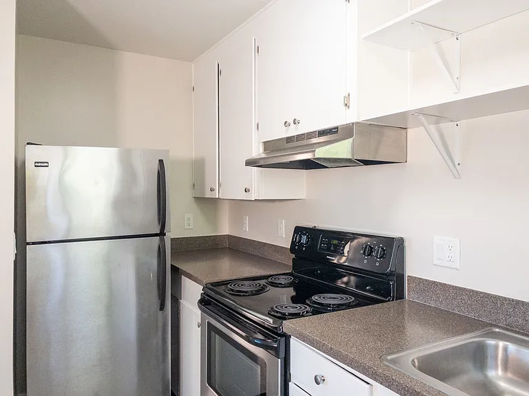 11 S Knoll Rd #15 — Photo 8
