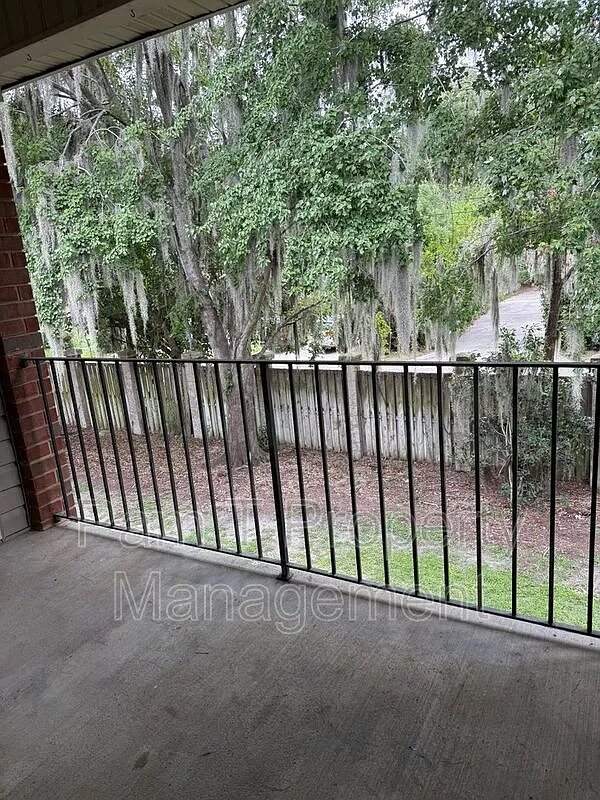 2 bed, 2.0 bath, 1040 sqft, $1,450 — Photo 1