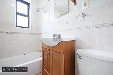 Rented by ZealEstate Group Inc