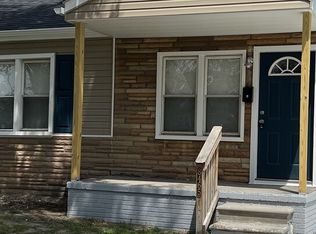 8465 Meadow Ave, Warren, MI
