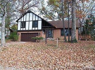 20 Auvergne Dr, Lake Saint Louis, MO 63367