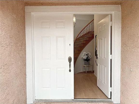 2nd image of 446 W Avenue J12