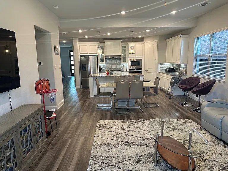 4130 Bullwhip Creek Ln — Photo 9