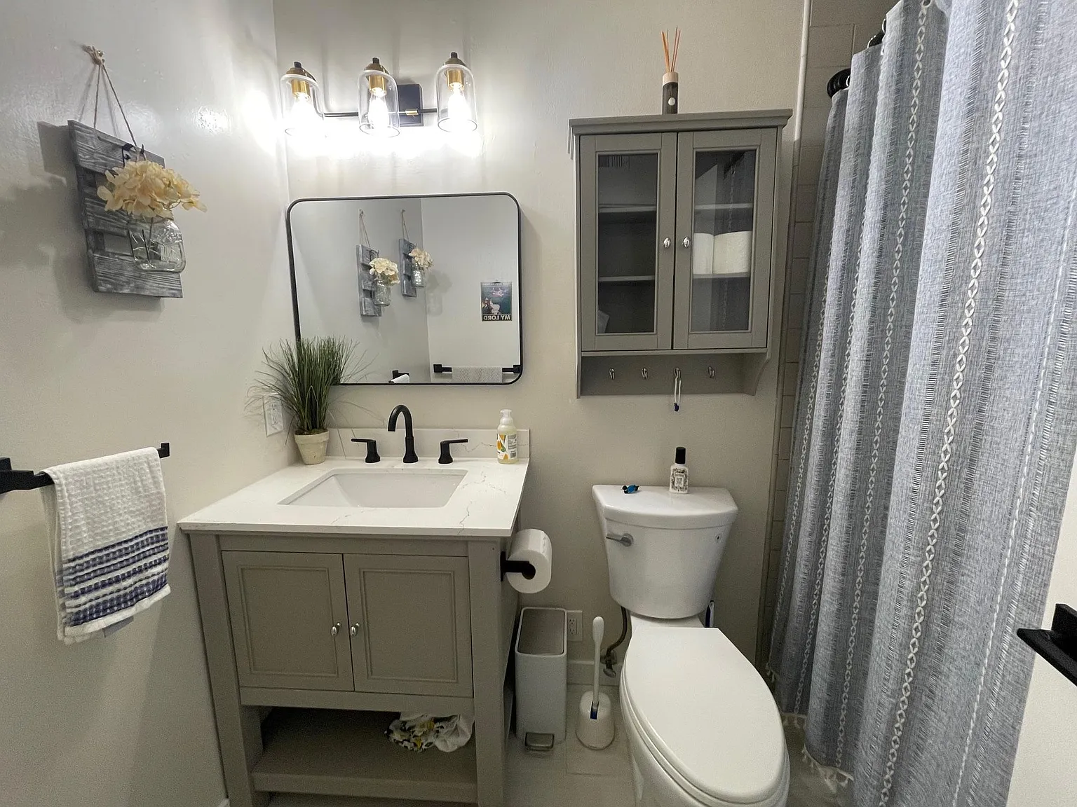 2 bed, 1077 sqft, $1,400 — Photo 3