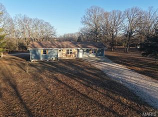 14574 Colorado Rd, Dixon, MO 65459