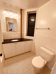 Rented by Metropolis Real Estate of Manhattan