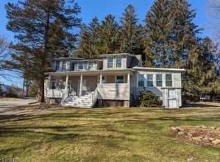 51 Carrell Rd, Randolph, NJ 07869